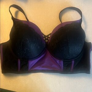 Torrid Black and Purple Lace Bra (Like New)